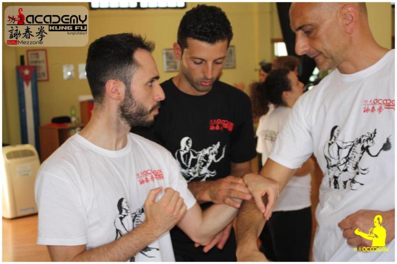 Kung Fu Italia Caserta Frosinone Foggia wing chun ving tjun arti marziali sanda tai chi difesa personale Sifu Mezzone (1)